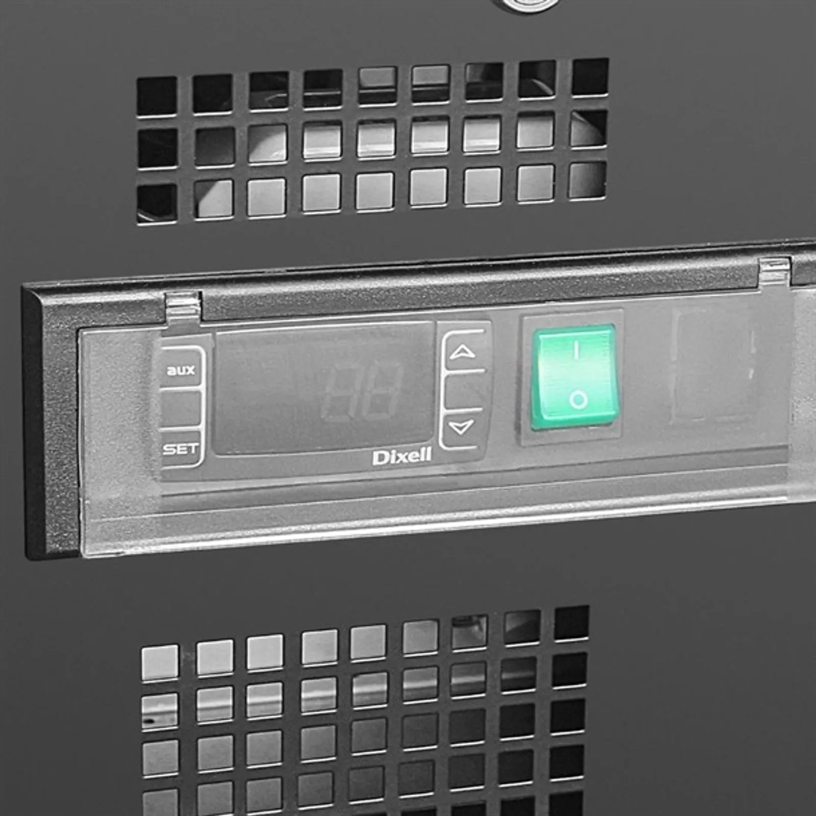 Polar GJ449-A G-Series - Upright Back Bar Cooler with Hinged Doors 490Ltr