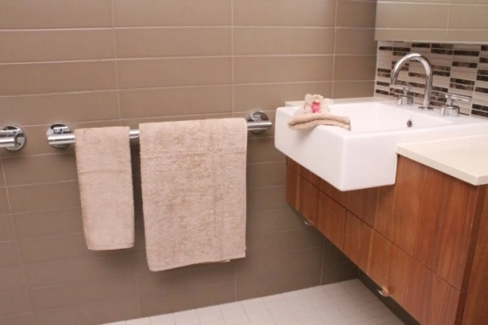 Alliance 54943 - Towel Ultra Linen 70x150