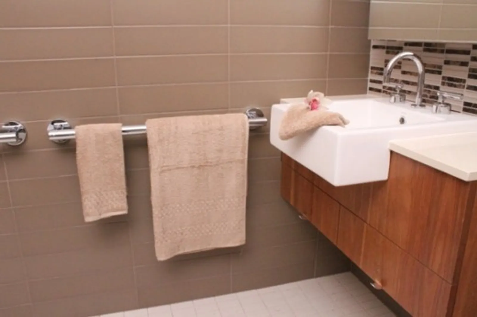 Alliance 69428 - Bath Mat Actil Down Under Linen 50x70