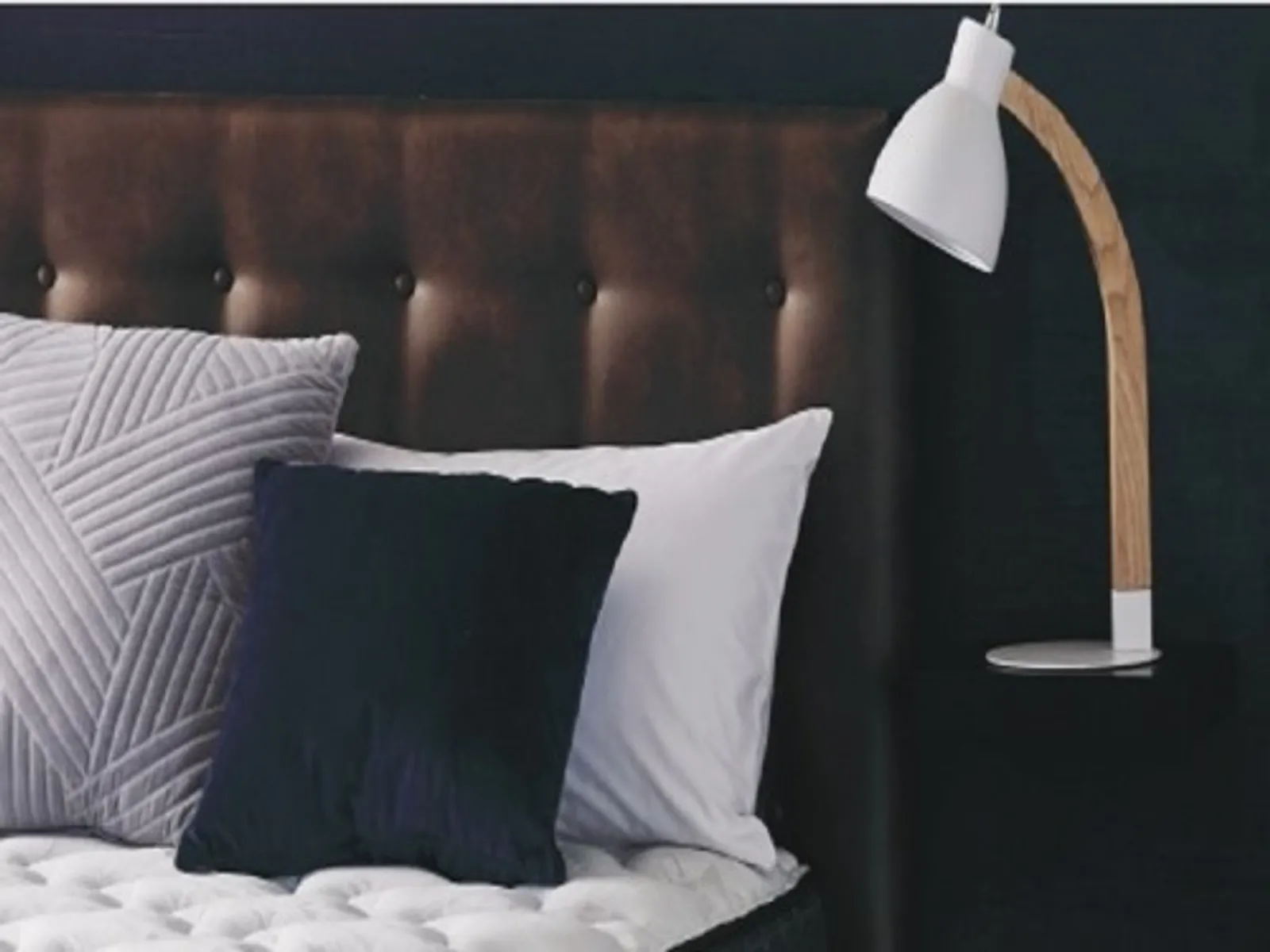 Alliance 2382601 - Bedhead Lunar Button Finish Low SB & LSB 120cm