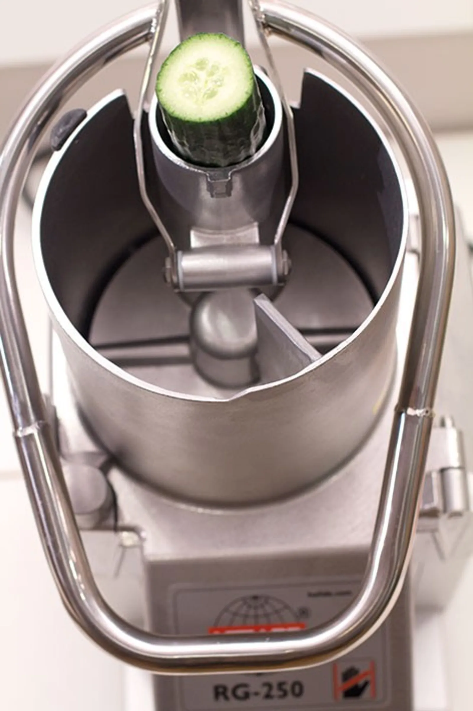 HALLDE  RG-250 Vegetable Preparation Machine