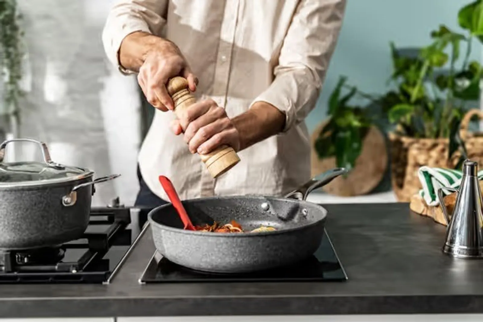 Ballarini Salina Serving Pan w/Lid 28cm Ceramic Titanium