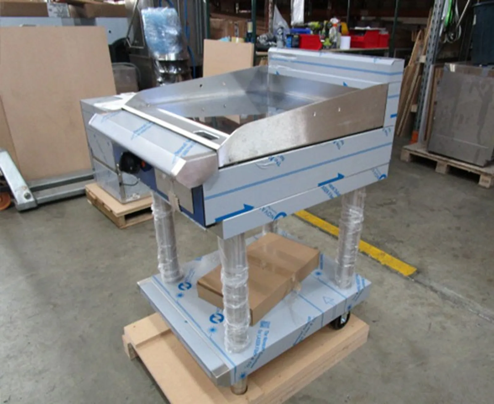 Blue Seal Evolution Series EP514-LS - 600mm Electric Griddle Leg Stand - Clearance