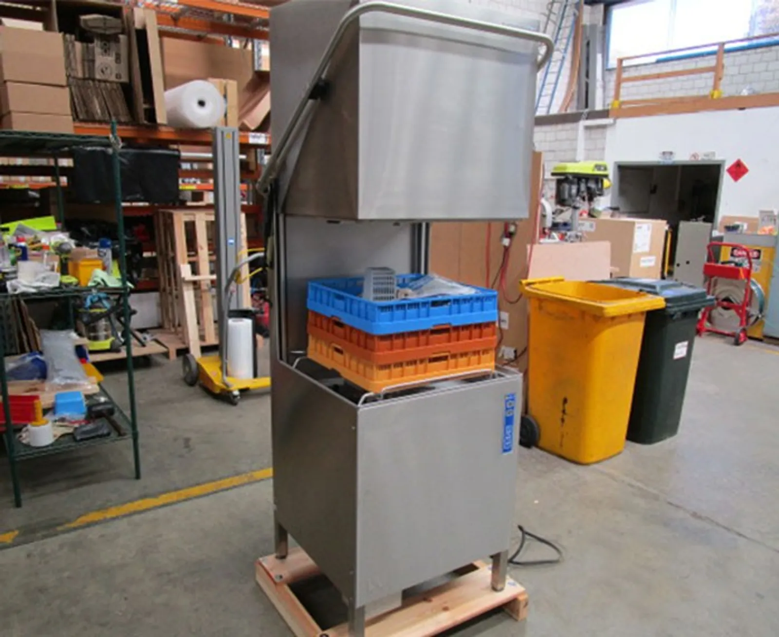 Wexiodisk WD-7 - Ergonomic Passthrough Dishwasher - Clearance