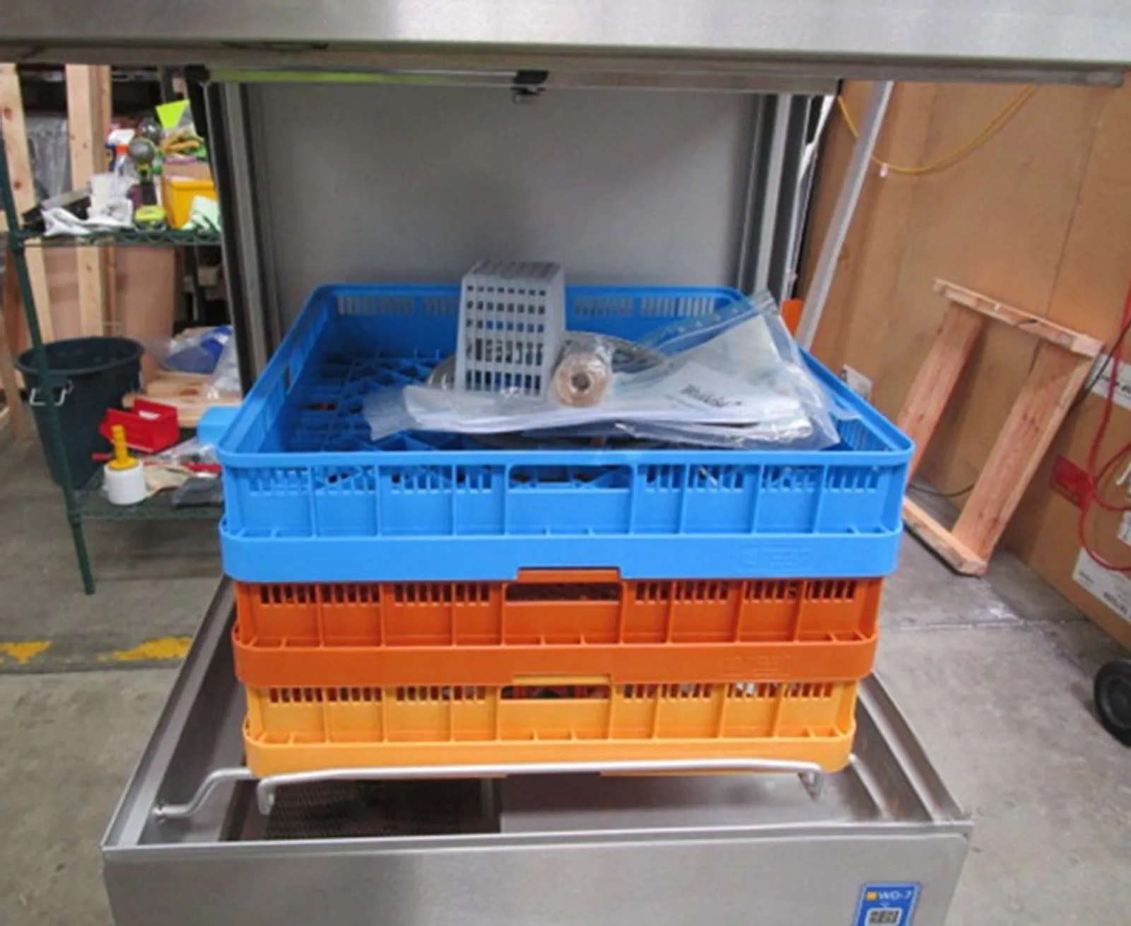 Wexiodisk WD-7 - Ergonomic Passthrough Dishwasher - Clearance