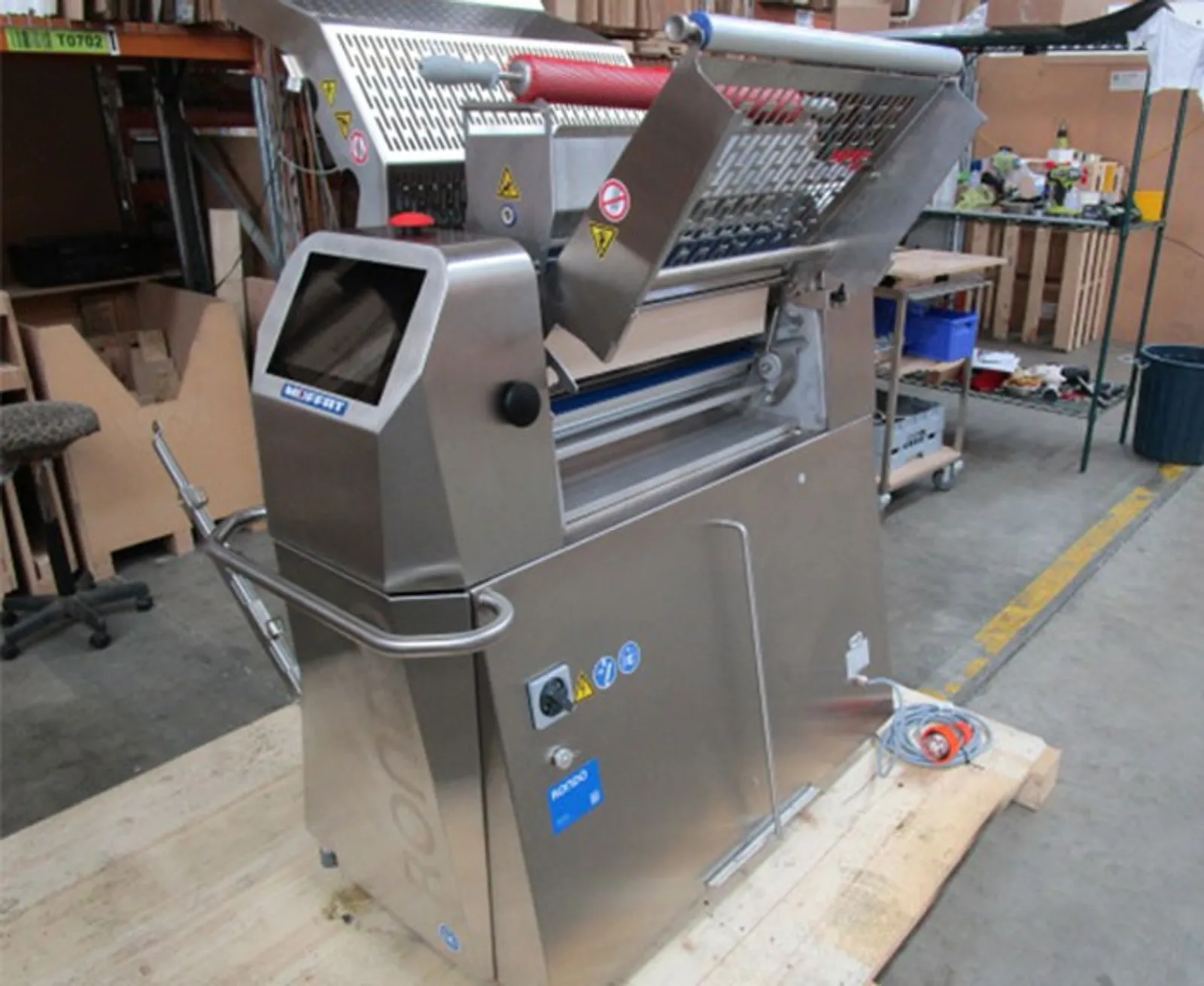 Rondo SSH6727C - Rondostar-Cutomat 5000 Floor Sheeter/ Cutting Station - Clearance