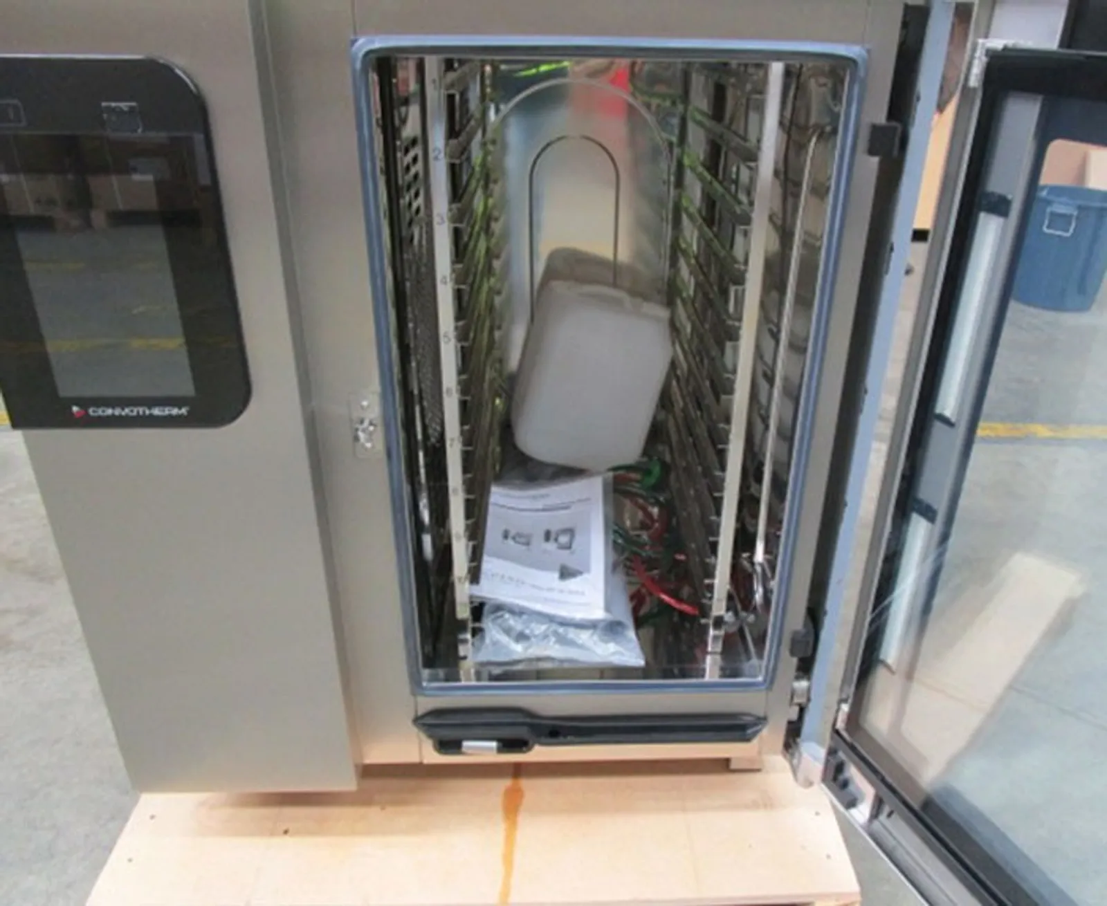 Convotherm CXEBT10.10D - 11 Tray Electric Combi-Steamer Oven - Boiler System - Disappearing Door (2)