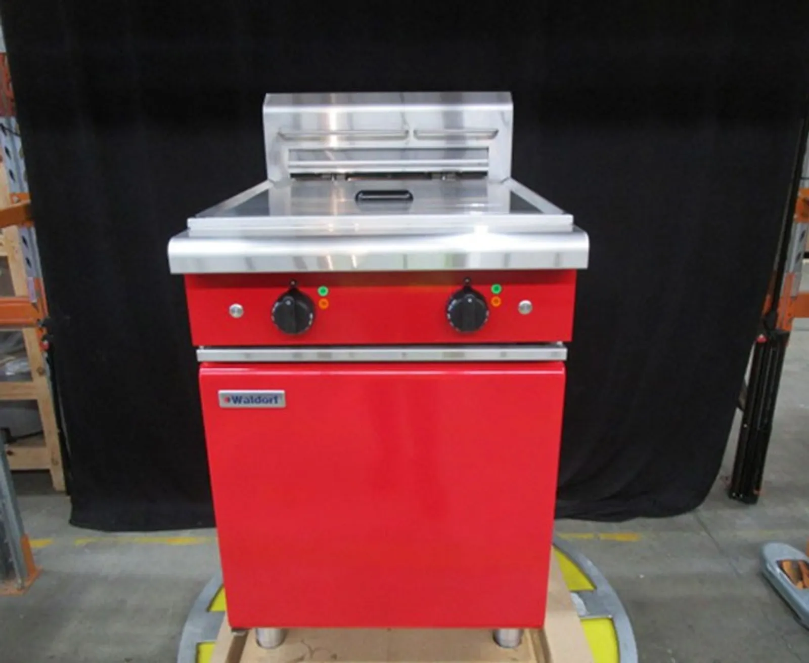 Waldorf Bold FNB8235E - 600mm Twin Pan Electric Fryer - Clearance