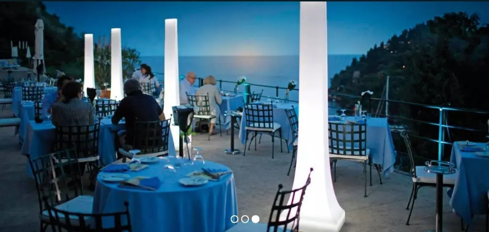 Obelisk OBE0002B-1 - Lighting Pillars with Remote Control Operation