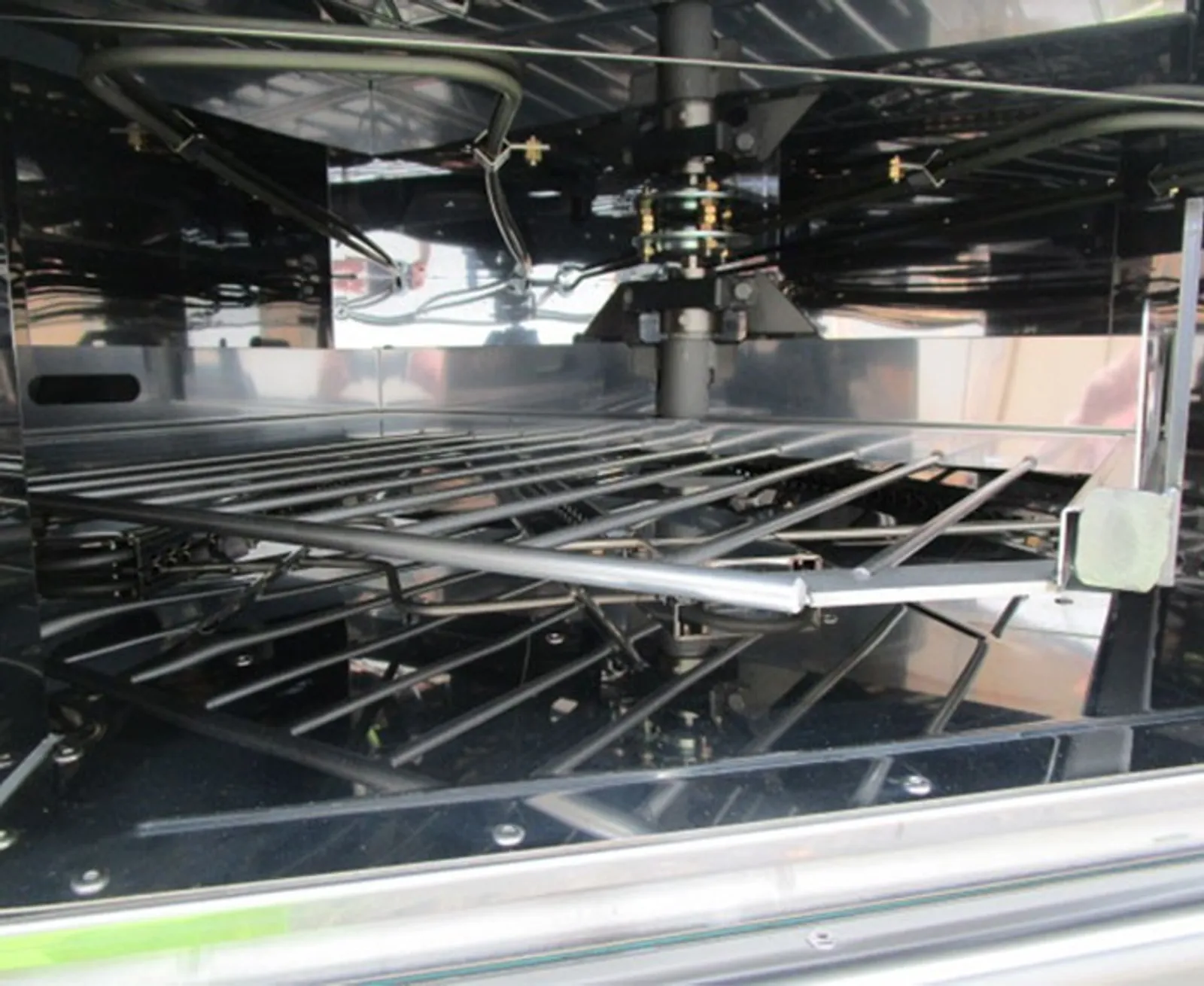 Rotel AUR3M4D1S - VTL Advantage 4 Deck, 1 Split Bakery Oven - Clearance (2)