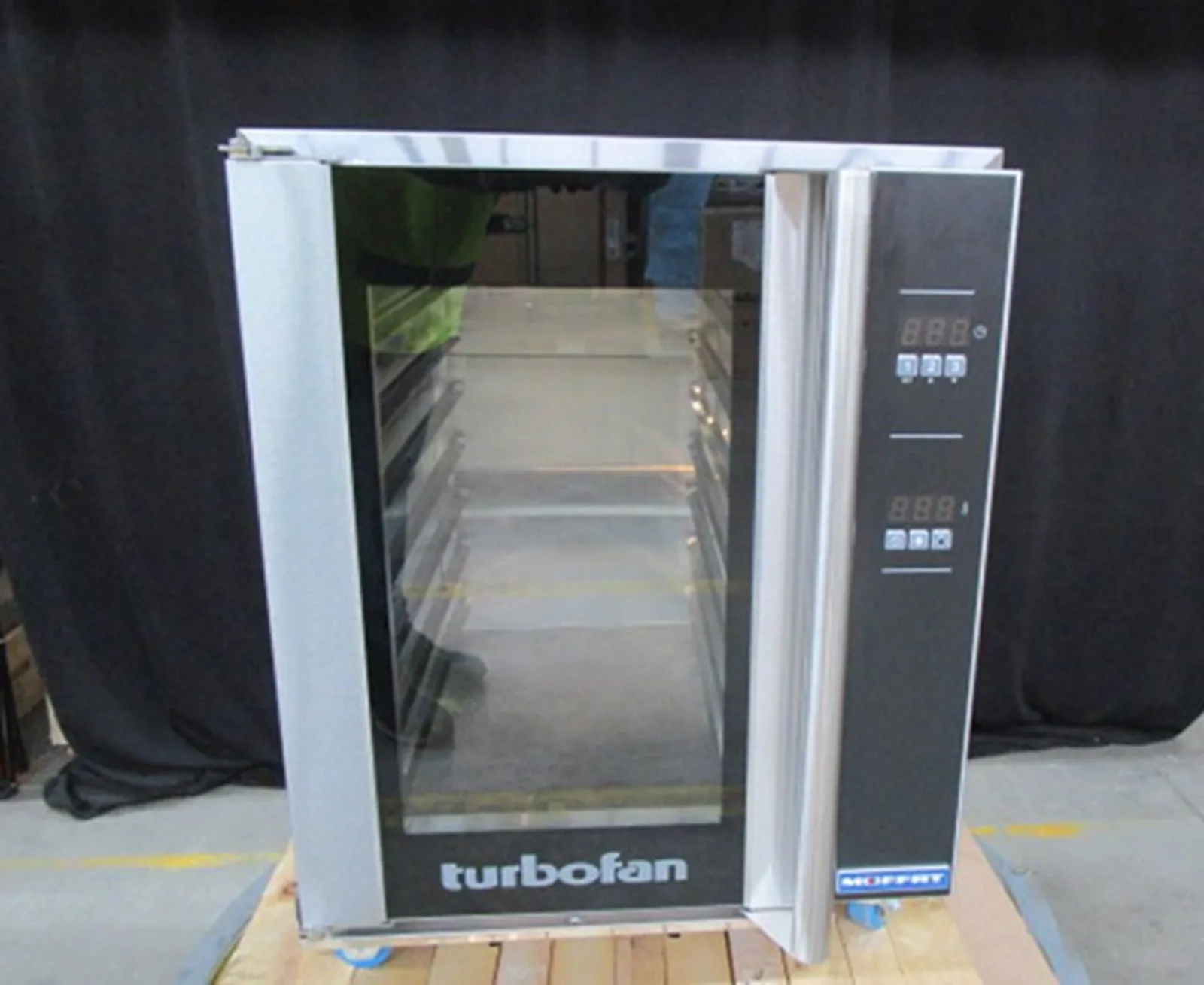 Turbofan H8D-UC - 8 Tray 1/1 GN Digital Electric Undercounter Holding Cabinet - Clearance