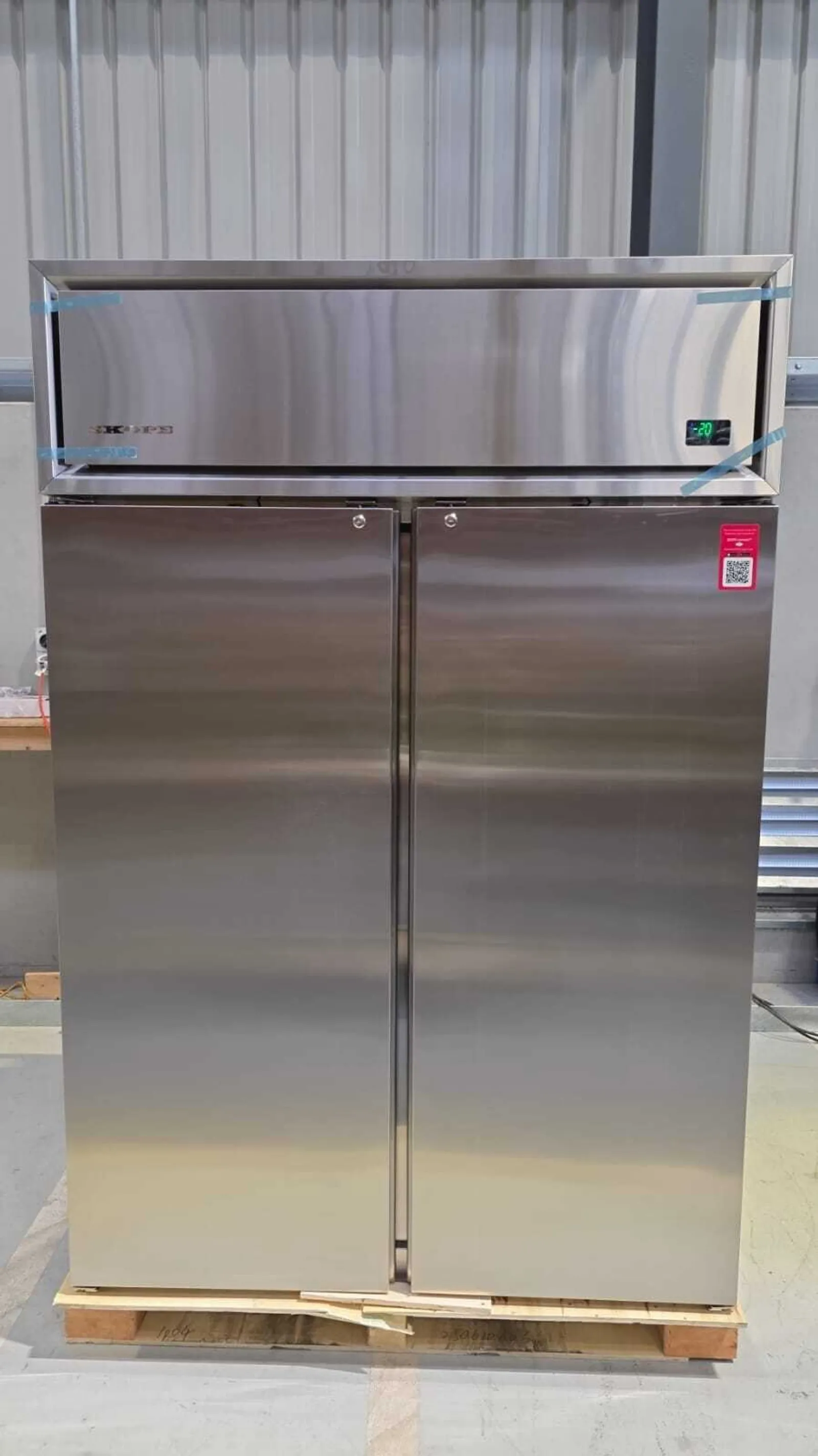 SKOPE ProSpec PG21.UPF.2.SD - 2 Solid Door Upright GN 2/1 Freezer - Clearance