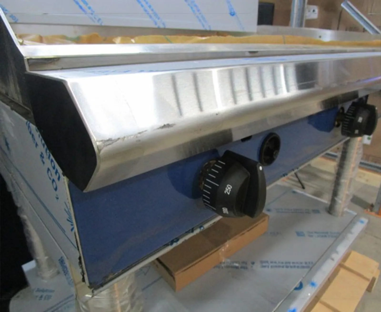 Blue Seal Evolution Series GP518-LS - 1200mm Gas Griddle Leg Stand - Clearance (2)