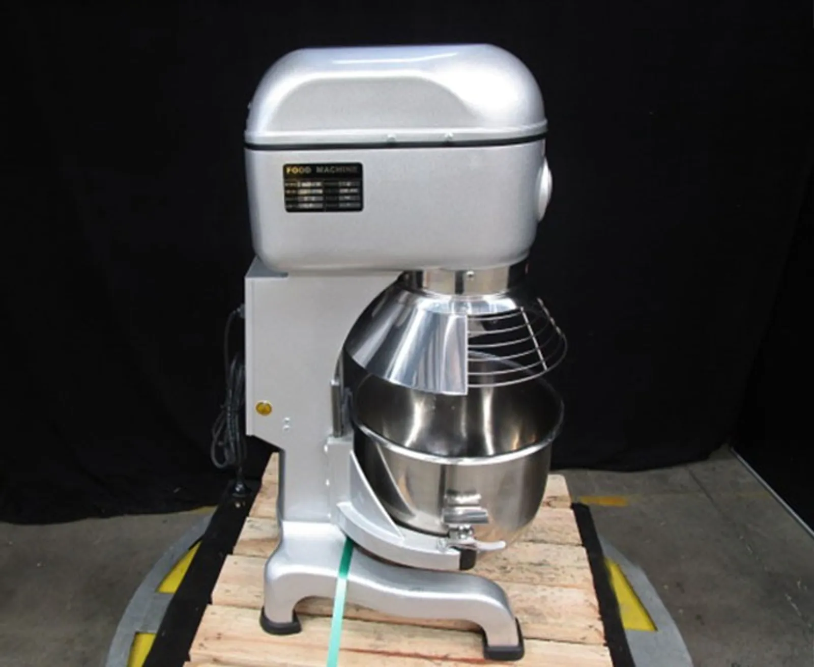 Paramount BM20ATS - 20 Litre Planetary Mixer - Clearance (3)