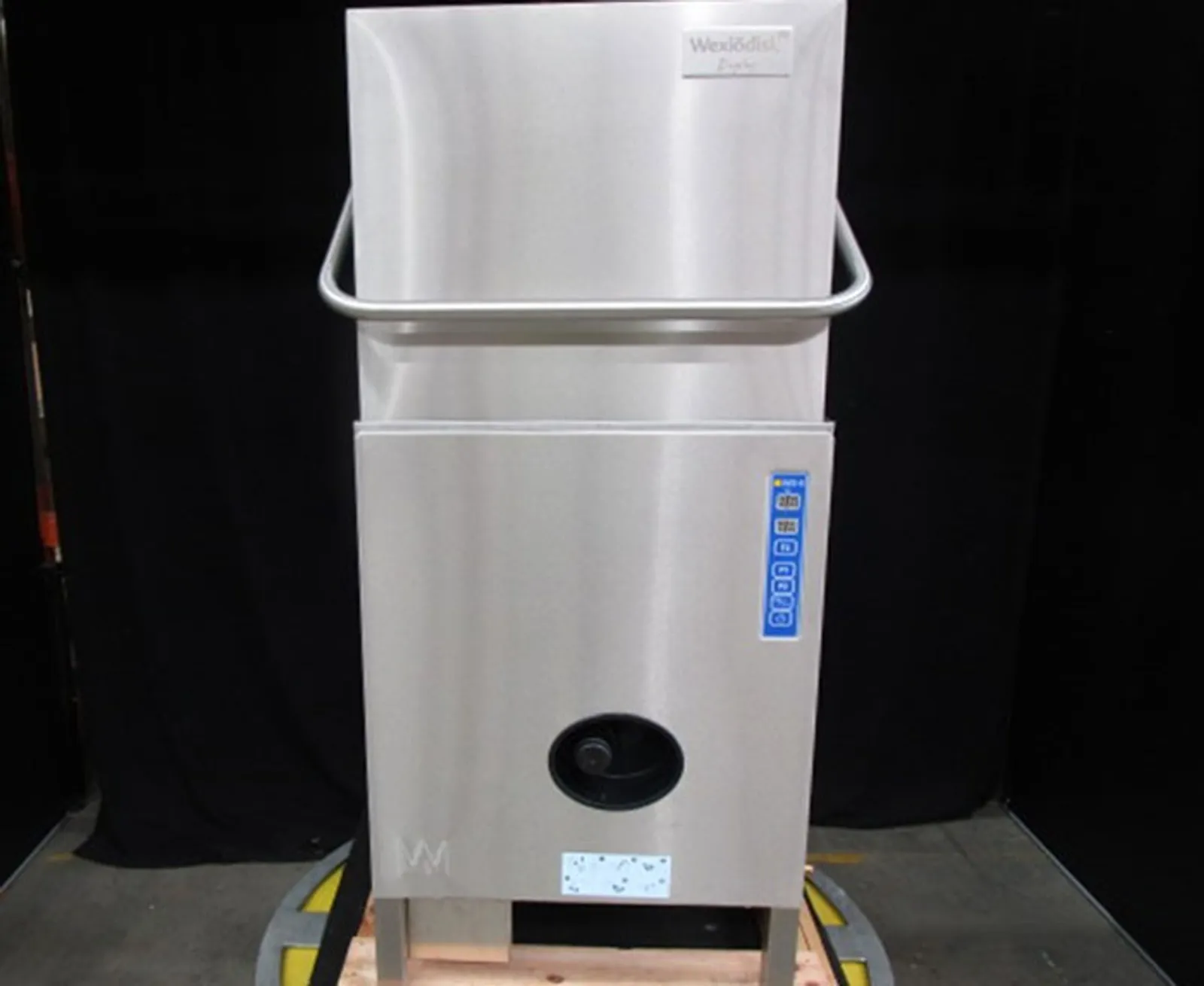 Wexiodisk WD-6 DUPLUS - Ergonomic Passthrough Dishwasher With DUPLUS Rinse Technology - Clearance