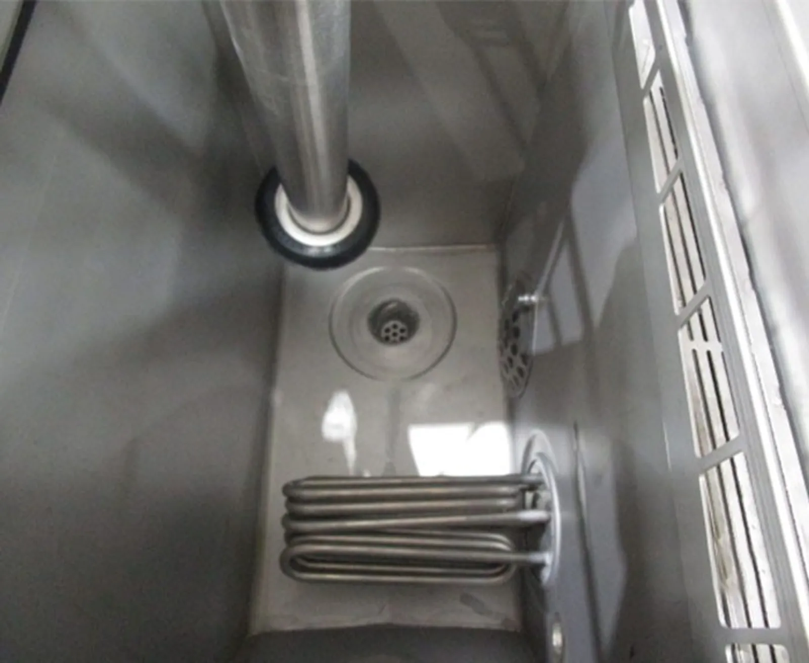 Wexiodisk WD-6 DUPLUS - Ergonomic Passthrough Dishwasher With DUPLUS Rinse Technology - Clearance