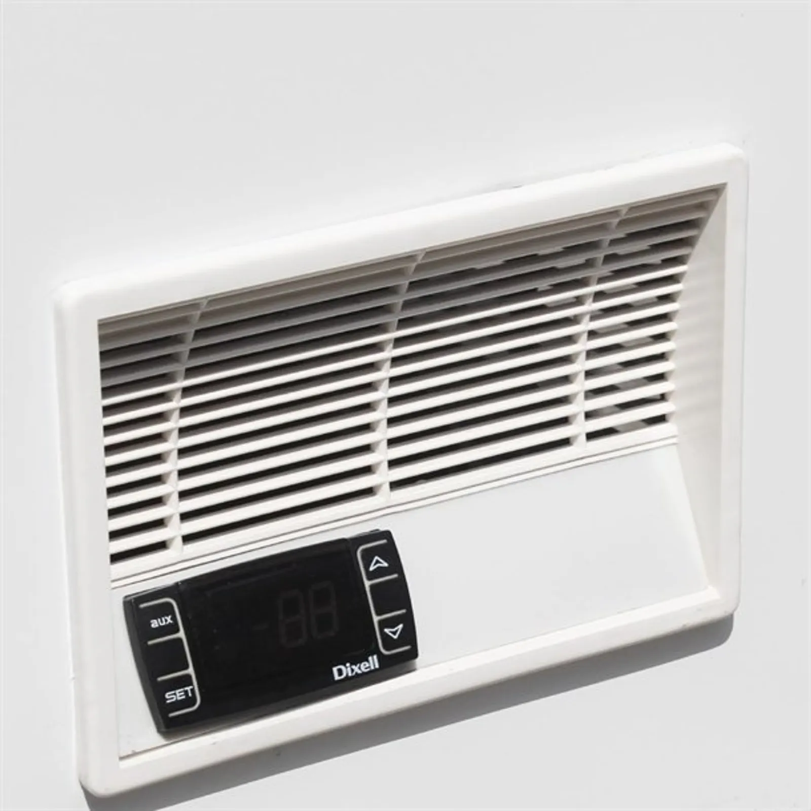 Polar GP898-A - G-Series Chest Freezer with Stainless Steel Lid 581Ltr