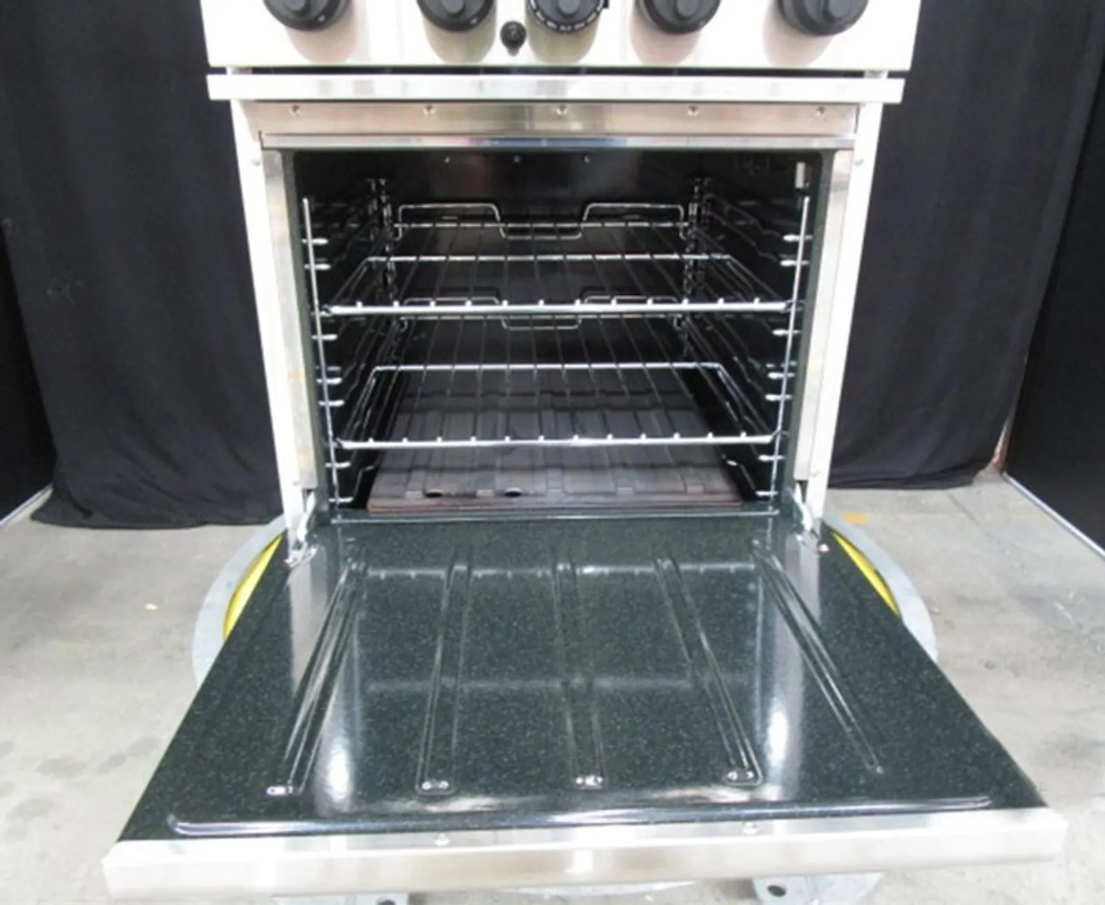 Waldorf 800 Series RN8410G - 600mm Gas Range Static Oven - Clearance (13)