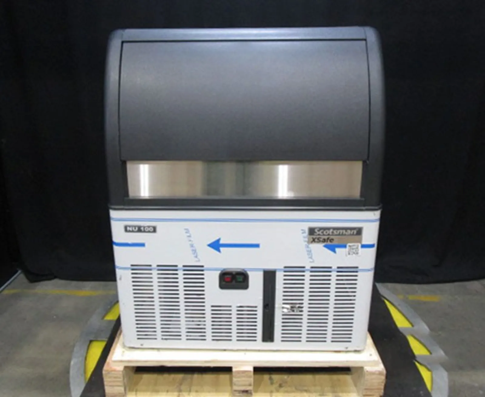 Scotsman NU 100 AS OX - 45kg - XSafe Self Contained Dice Ice Maker - Clearance (2)