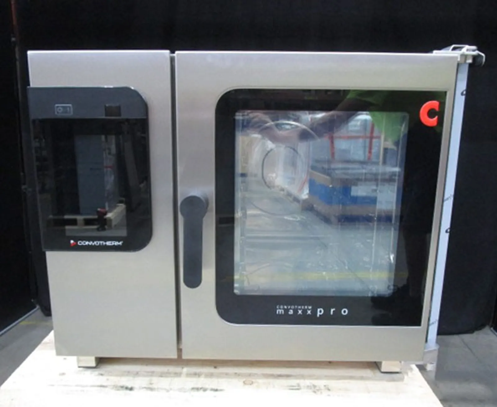 Convotherm CXEBT6.10D - 7 Tray Electric Combi-Steamer Oven - Boiler System - Disappearing Door - Clearance (2)