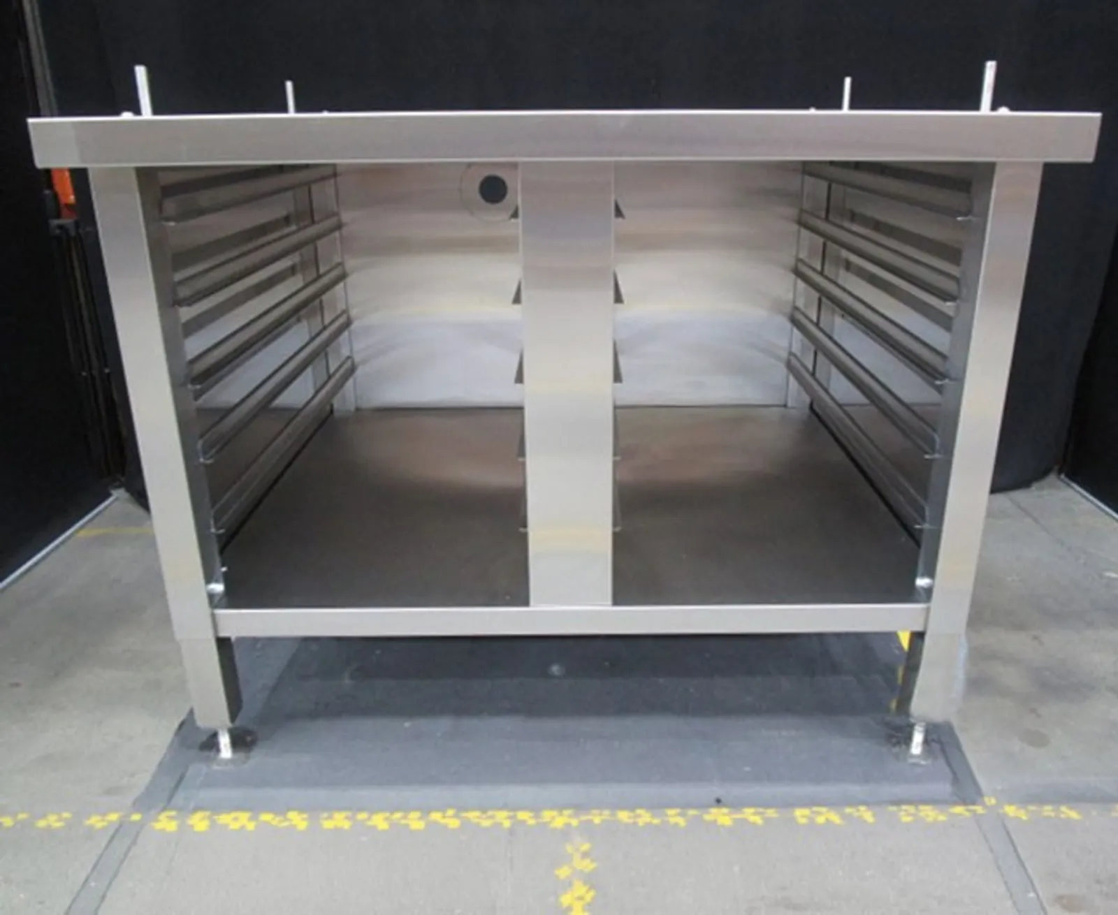 Convotherm / Blue Seal Sapiens CSK100 Appliance Stand suits 7 & 10 tray models - Clearance (2)