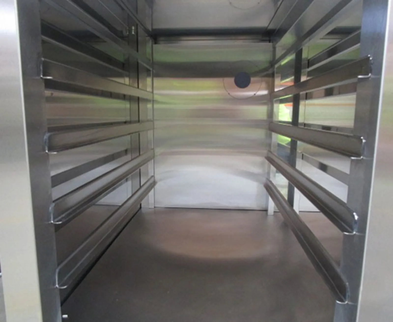 Convotherm / Blue Seal Sapiens CSK100 Appliance Stand suits 7 & 10 tray models - Clearance (2)