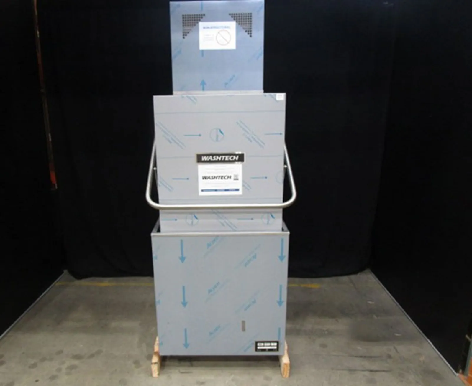 Washtech M2C - Professional Passthrough Dishwasher with Heat Recovery Unit - 500mm Rack - Clearance