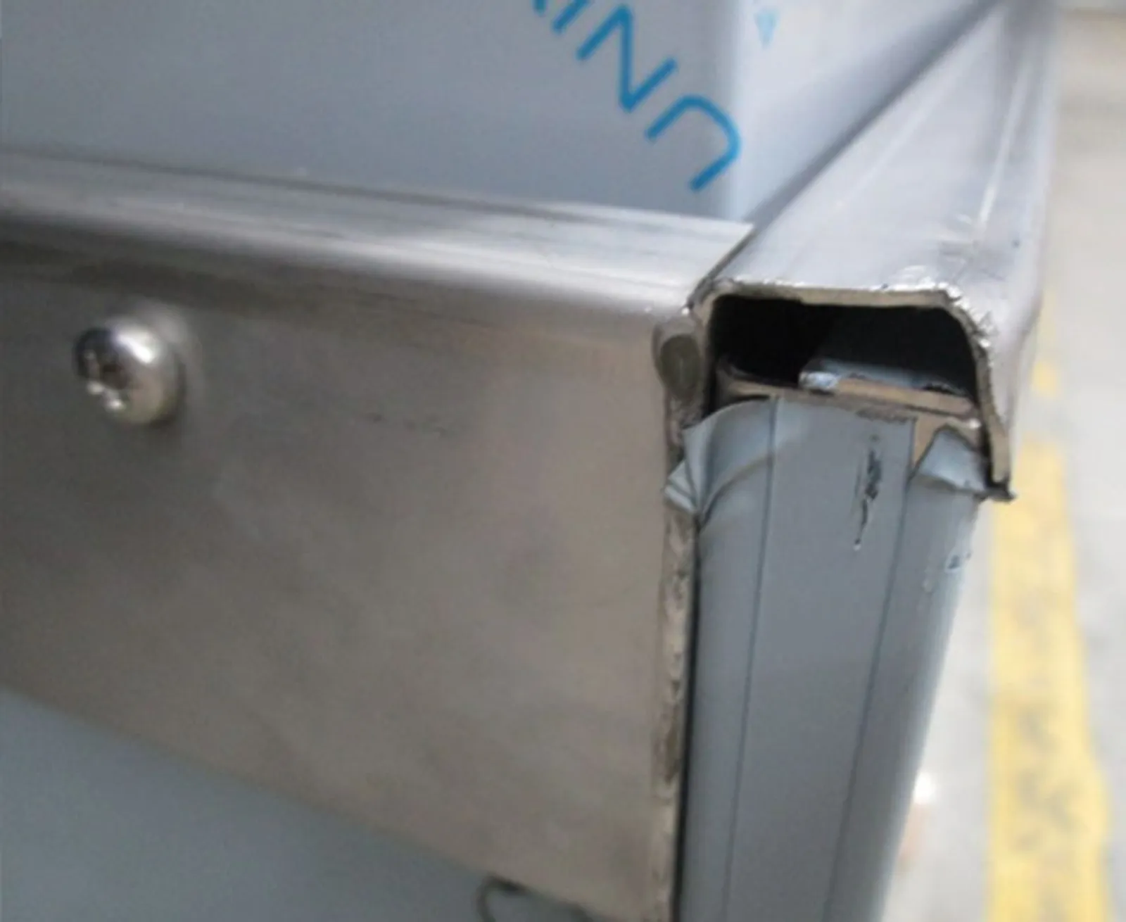 Washtech M2C - Professional Passthrough Dishwasher with Heat Recovery Unit - 500mm Rack - Clearance