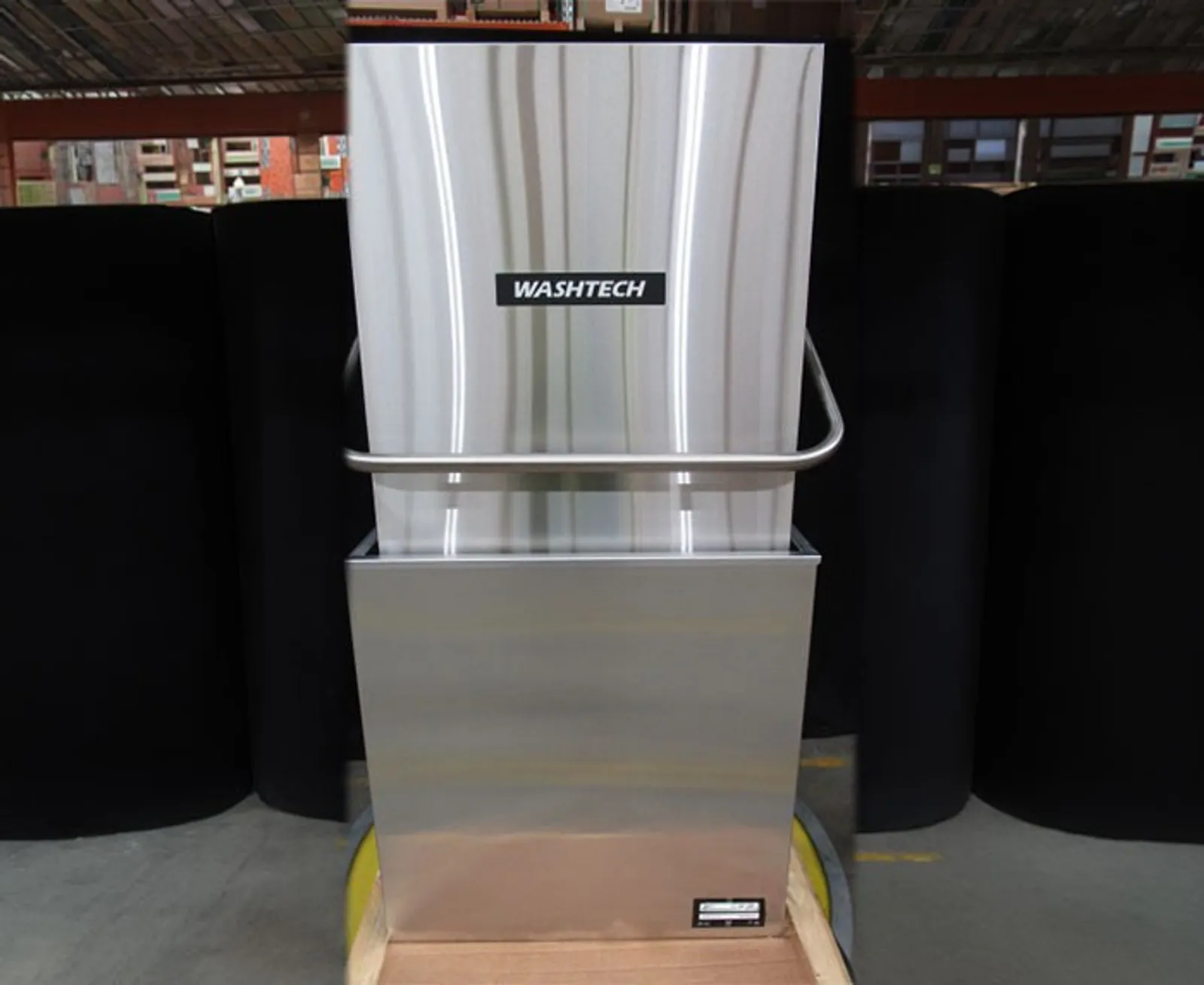 Washtech M2 - Professional Passthrough Dishwasher - 500mm Rack - Clearance