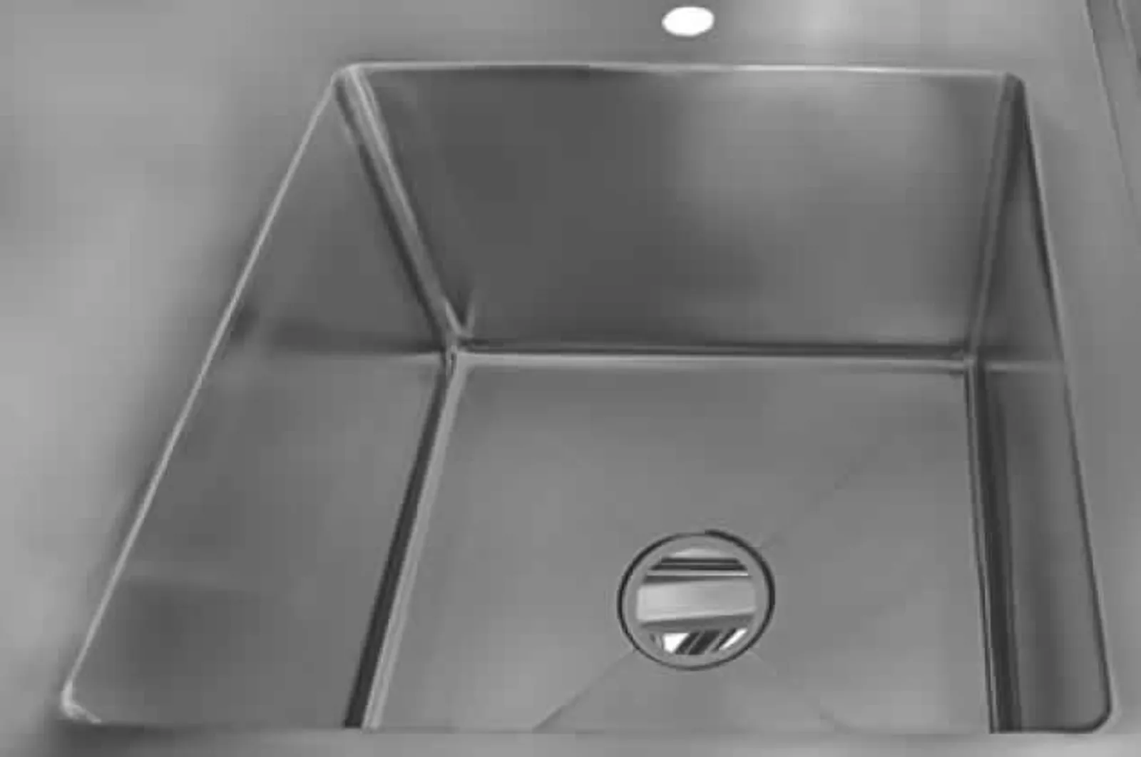 Mixrite SS1624L - Sink Bench with Splashback 2400mm