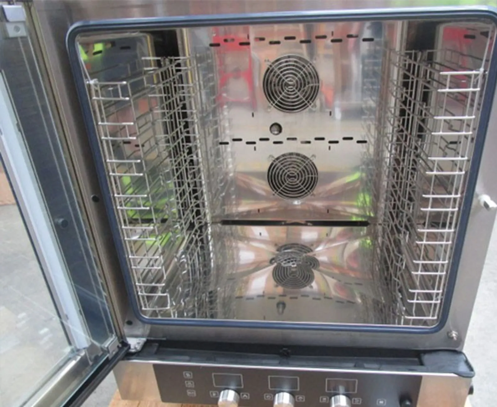 Turbofan EC40D7 - Full Size 7 Tray Digital / Electric Combi Oven - Clearance (2)