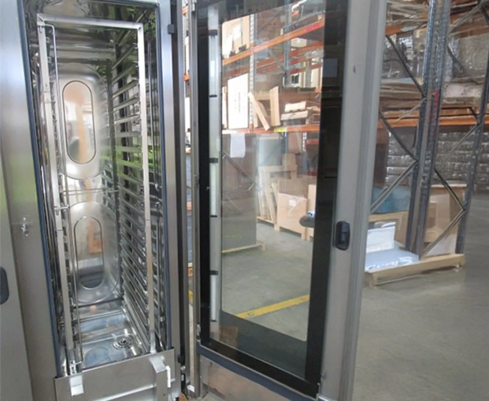 Convotherm CXEBT20.10D - 20 Tray Electric Combi-Steamer Oven - Boiler System - Disappearing Door - Clearance