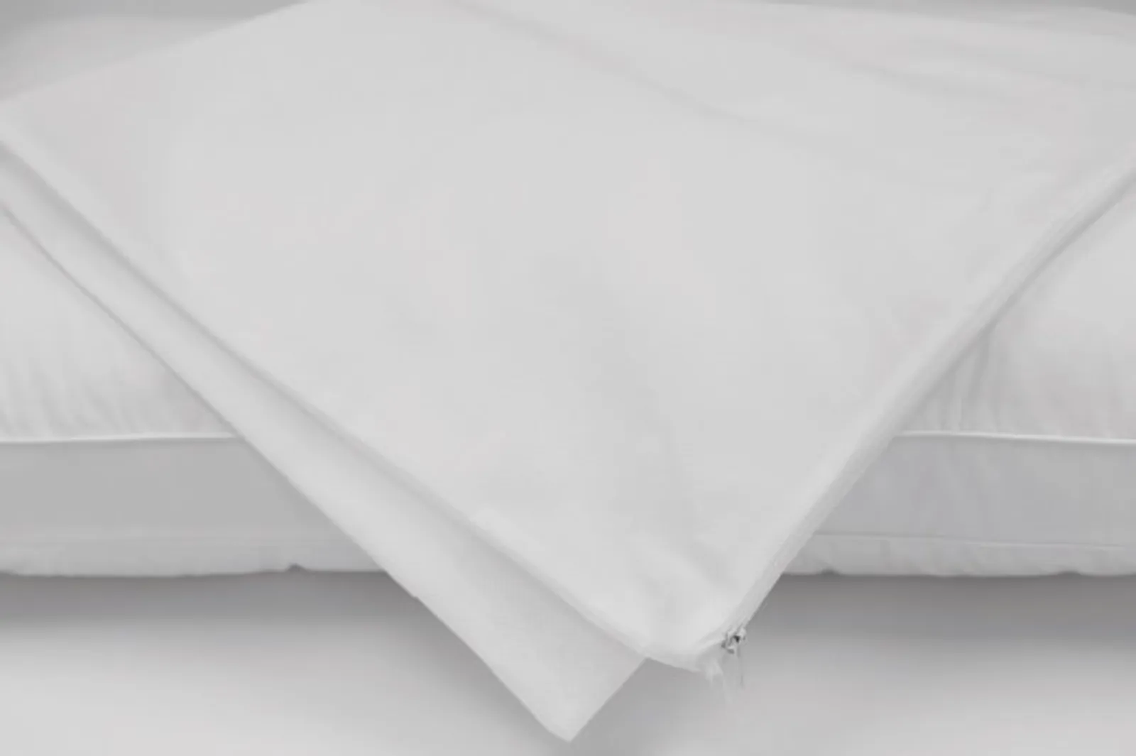 Alliance 17641 - Pillow Protector Stain Resistant 48x73